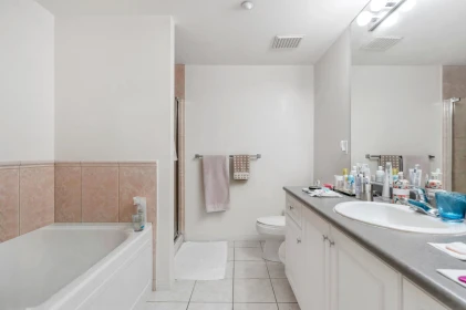 Guest Bathroom Photo of 106 1131 55 Street, Delta, BC