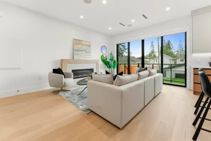 2 3218 W 38th Avenue, Vancouver, BC