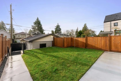 Outdoor Deck Photo of 2 3218 W 38th Avenue, Vancouver, BC
