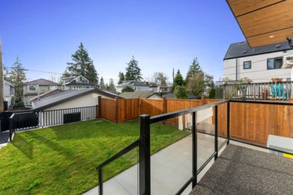 Outdoor Patio Photo of 2 3218 W 38th Avenue, Vancouver, BC