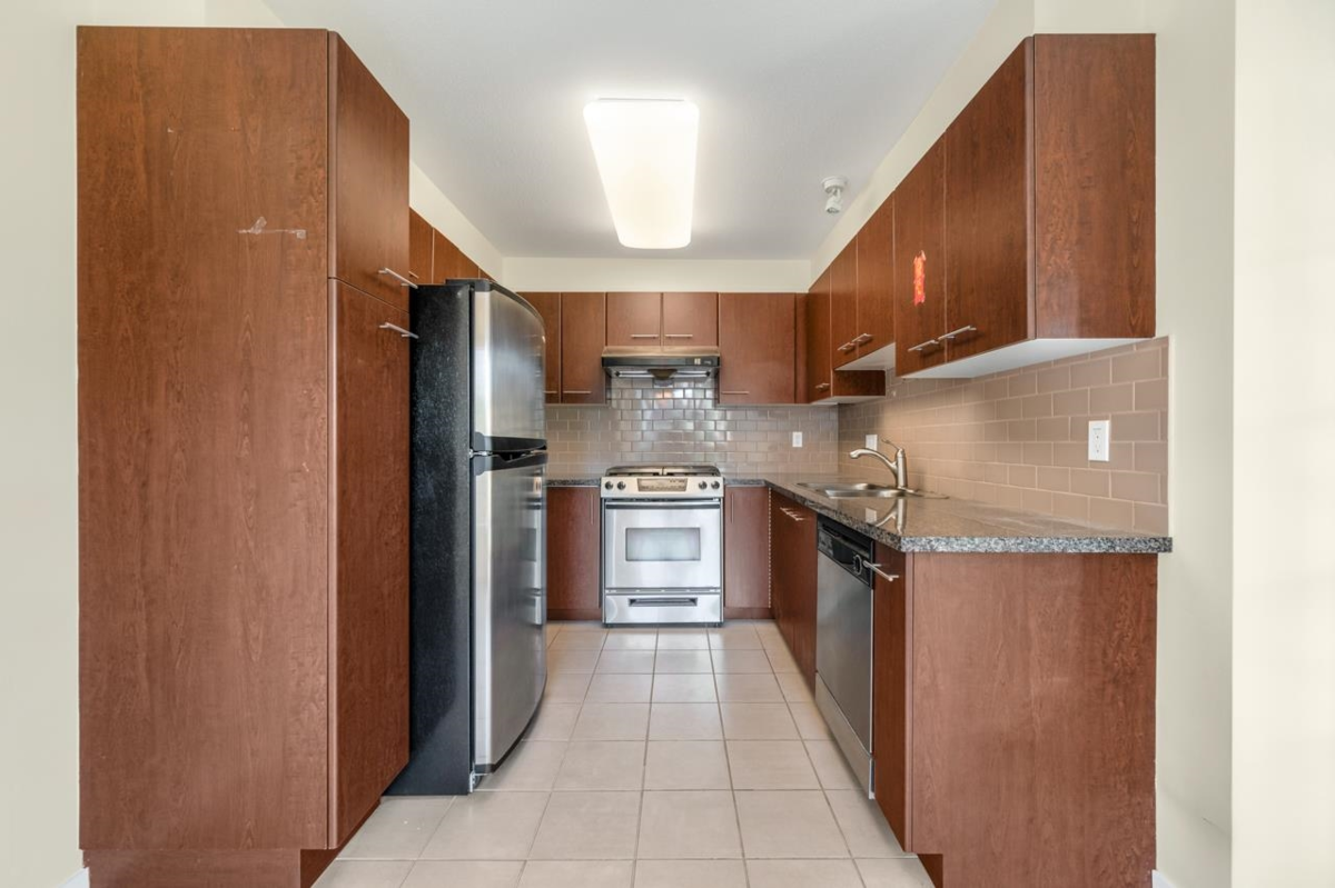 Pantry Photo of 5304 5111 Garden City Road, Richmond, BC