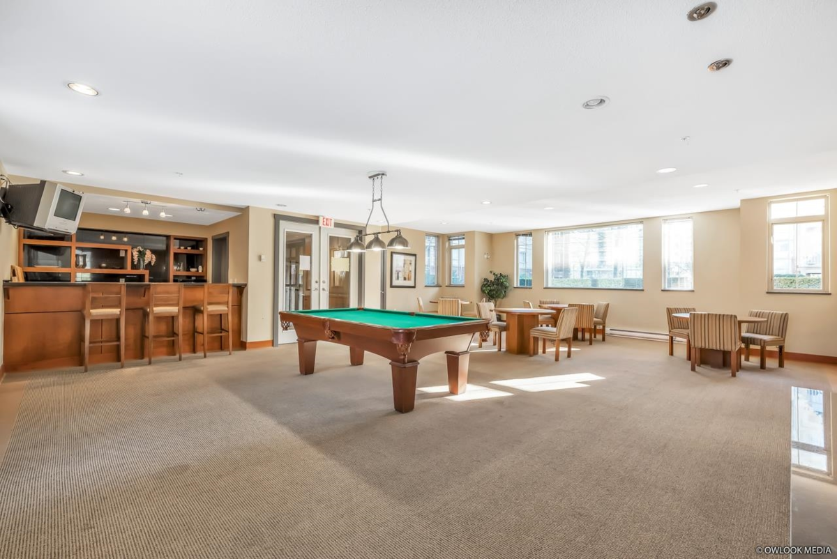 Staircase Photo of 5304 5111 Garden City Road, Richmond, BC