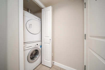 Loft / Bonus Room Photo of 906 9188 Hemlock Drive, Richmond, BC