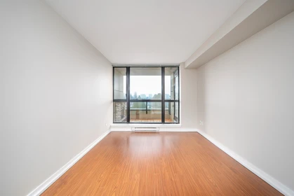 Primary Bedroom Photo of 906 9188 Hemlock Drive, Richmond, BC