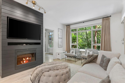 106 200 Capilano Road, Port Moody, BC, Port Moody Centre — 2 bed apartment/condo for sale
