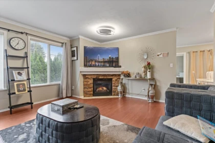 Living Room Photo of B 9570 Hazel Street, Chilliwack, BC