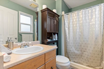 Pantry Photo of B 9570 Hazel Street, Chilliwack, BC