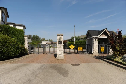 143 19639 Meadow Gardens Way, Pitt Meadows, BC, Pitt Meadows — Single Family Residence for sale