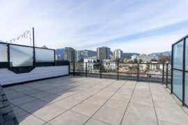 611 108 E 8th Street, North Vancouver, BC