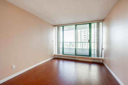 Pantry Photo of 1505 5899 Wilson Avenue, Burnaby, BC