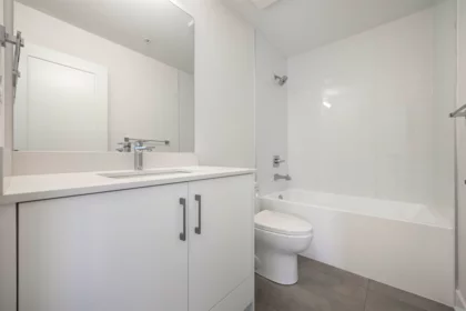 Kitchen Photo of 11 6328 King George Boulevard, Surrey, BC