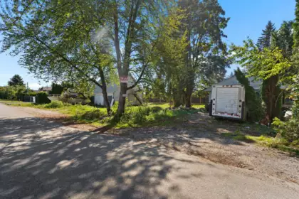 6934 Glover Road, Langley, BC, Langley — Single Family Residence for sale