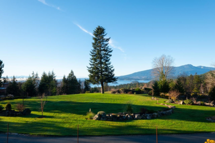465 Sunset Road, Bowen Island, BC, Bowen Island — Single Family Residence for sale