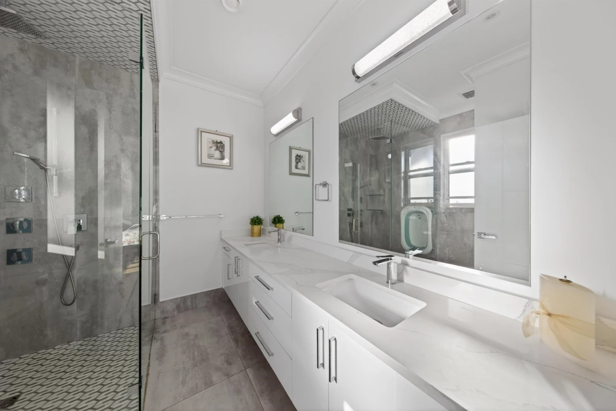 Bedroom 4 Photo of 16764 18a Avenue, Surrey, BC