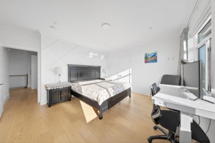 Bedroom 2 Photo of 16764 18a Avenue, Surrey, BC