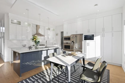 Breakfast Nook Photo of 16764 18a Avenue, Surrey, BC
