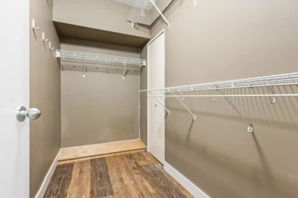 Hallway Photo of 45135 Deans Avenue, Chilliwack, BC