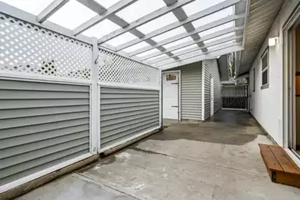Swimming Pool Photo of 45135 Deans Avenue, Chilliwack, BC