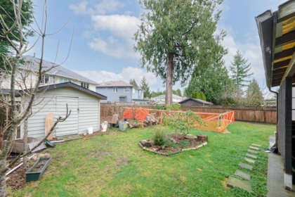 Outdoor Deck Photo of 15759 101 Avenue, Surrey, BC