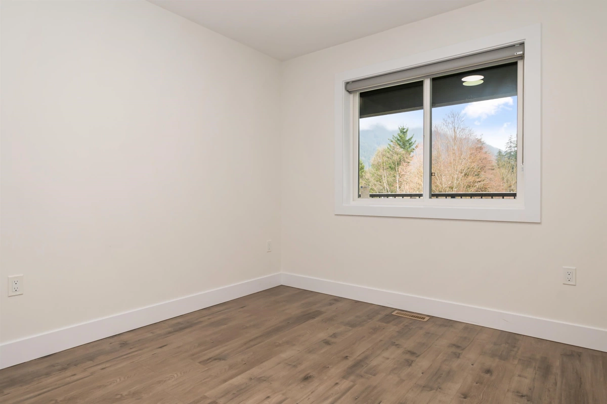 Bedroom 2 Photo of 2 21088 Lakeview Crescent, Hope, BC