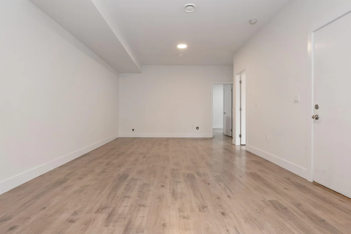 Garden / Landscaping Photo of 2 21088 Lakeview Crescent, Hope, BC