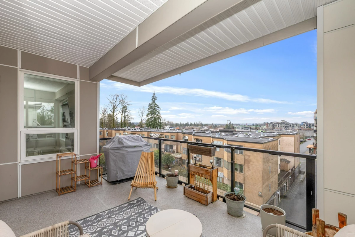 Breakfast Nook Photo of 406 11913 Burnett Street, Maple Ridge, BC