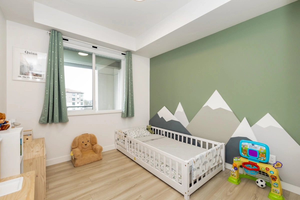 Guest Bathroom Photo of 406 11913 Burnett Street, Maple Ridge, BC