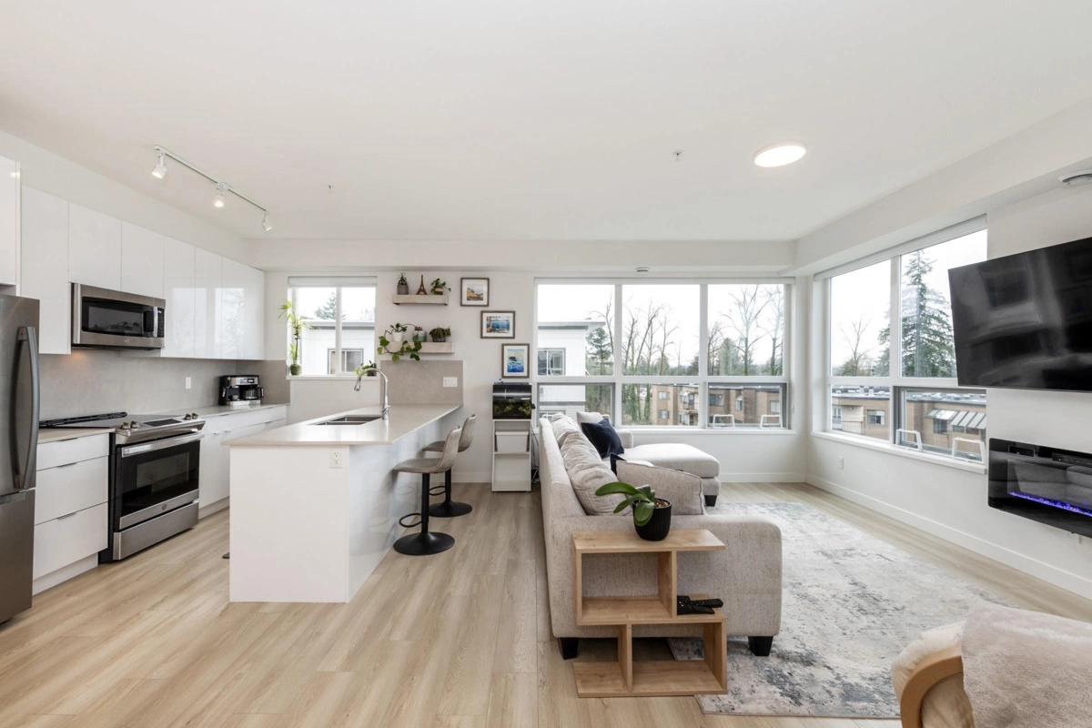 Living Room Photo of 406 11913 Burnett Street, Maple Ridge, BC
