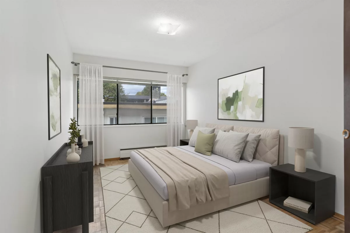 Primary Bathroom Photo of 211 155 E 5th Street, North Vancouver, BC