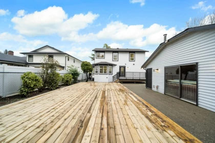 Front Yard Photo of 2451 Grosvenor Place, Abbotsford, BC