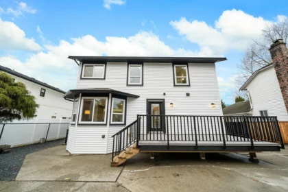 Hot Tub / Spa Photo of 2451 Grosvenor Place, Abbotsford, BC