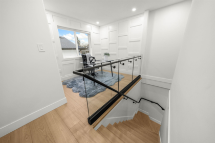 Walk-In Closet Photo of 2451 Grosvenor Place, Abbotsford, BC