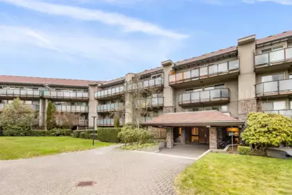 324 4373 Halifax Street, Burnaby, BC, Vancouver Heights — 2 bed apartment/condo for sale