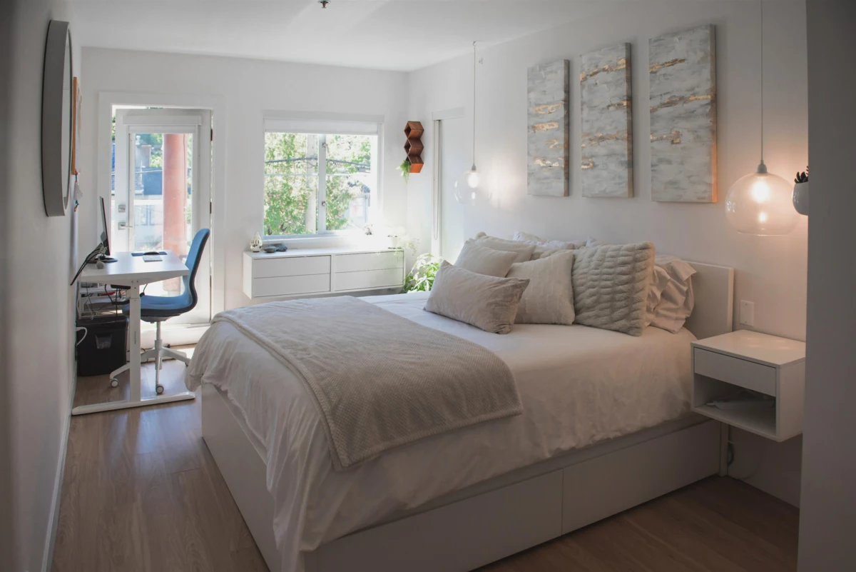 Guest Bathroom Photo of 216 3250 W Broadway, Vancouver, BC