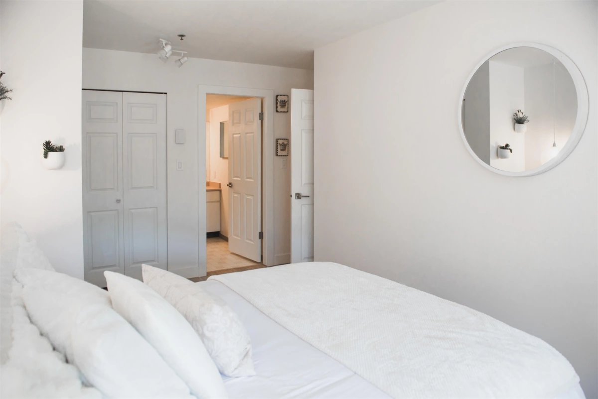 Office / Den Photo of 216 3250 W Broadway, Vancouver, BC