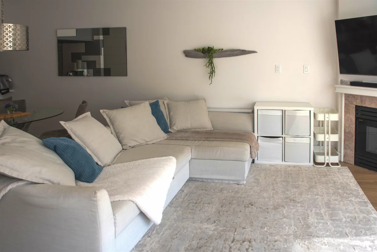 Walk-In Closet Photo of 216 3250 W Broadway, Vancouver, BC