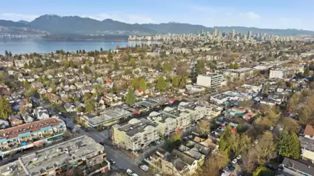 216 3250 W Broadway, Vancouver, BC, Vancouver — Apartment/Condo for sale