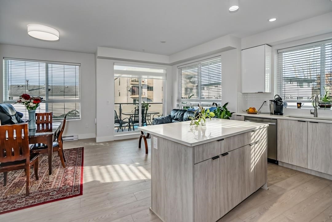 Mudroom Photo of 413 11655 Fraser Street, Maple Ridge, BC