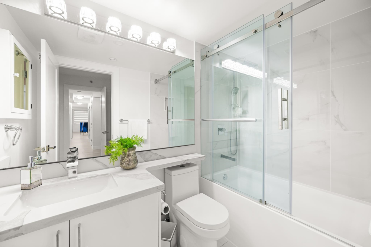 Office / Den Photo of 905 1185 Quayside Drive, New Westminster, BC