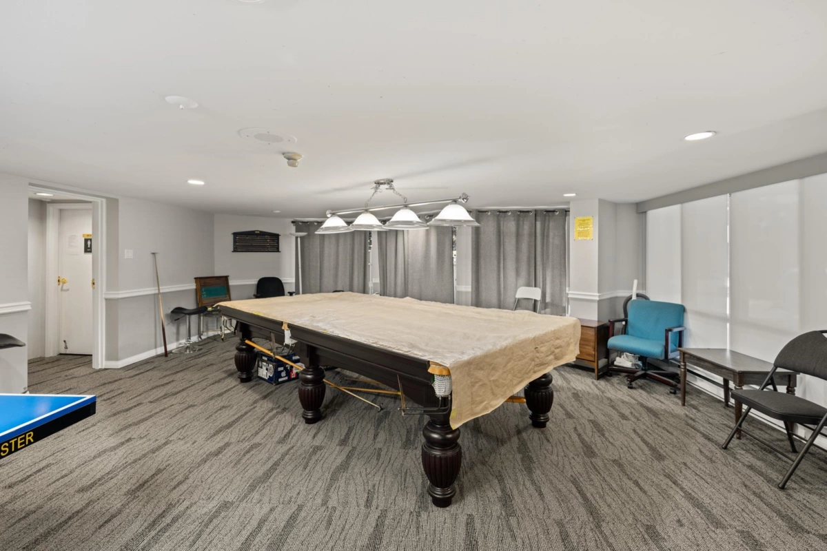 Swimming Pool Photo of 905 1185 Quayside Drive, New Westminster, BC