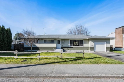 9719 Hazel Street, Chilliwack, BC, Chilliwack — Single Family Residence for sale