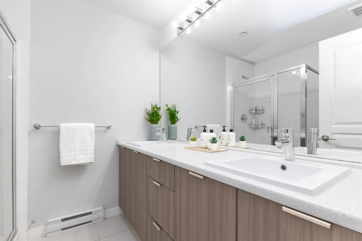 Laundry Room Photo of 93 30989 Westridge Place, Abbotsford, BC