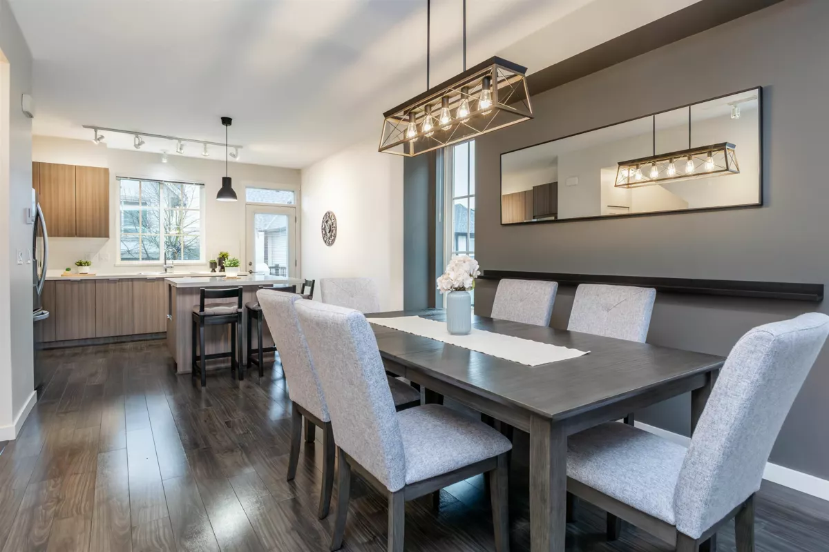 Walk-In Closet Photo of 93 30989 Westridge Place, Abbotsford, BC