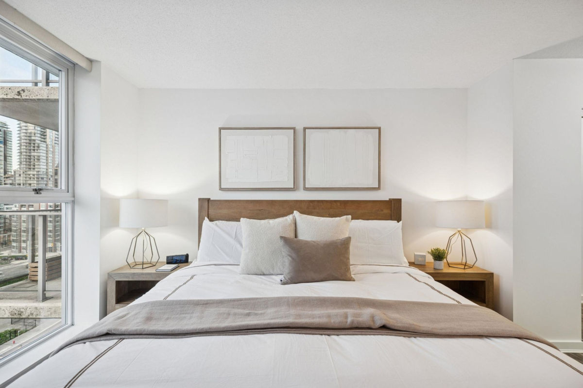 Office / Den Photo of 1705 550 Pacific Street, Vancouver, BC