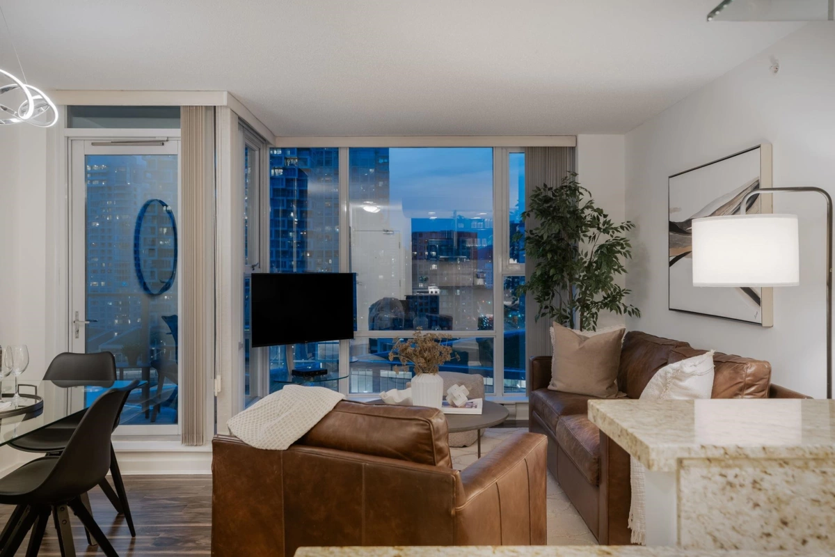 Primary Bathroom Photo of 1705 550 Pacific Street, Vancouver, BC