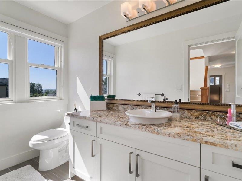 Walk-In Closet Photo of 16602 Bell Road, Surrey, BC