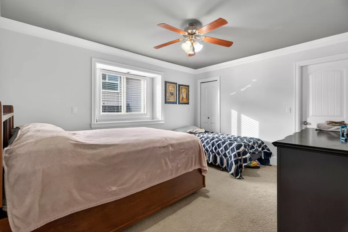 Breakfast Nook Photo of 14039 91 Avenue, Surrey, BC