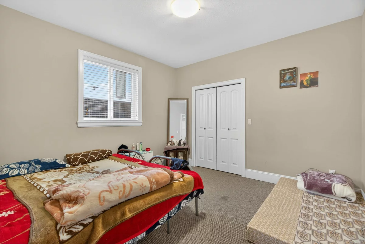 Laundry Room Photo of 14039 91 Avenue, Surrey, BC