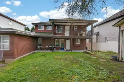 14039 91 Avenue, Surrey, BC