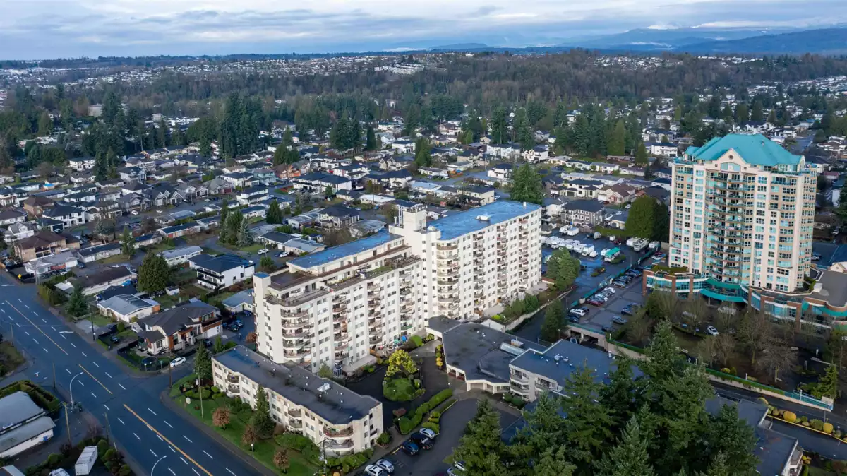 Outdoor Patio Photo of 914 31955 Old Yale Road, Abbotsford, BC